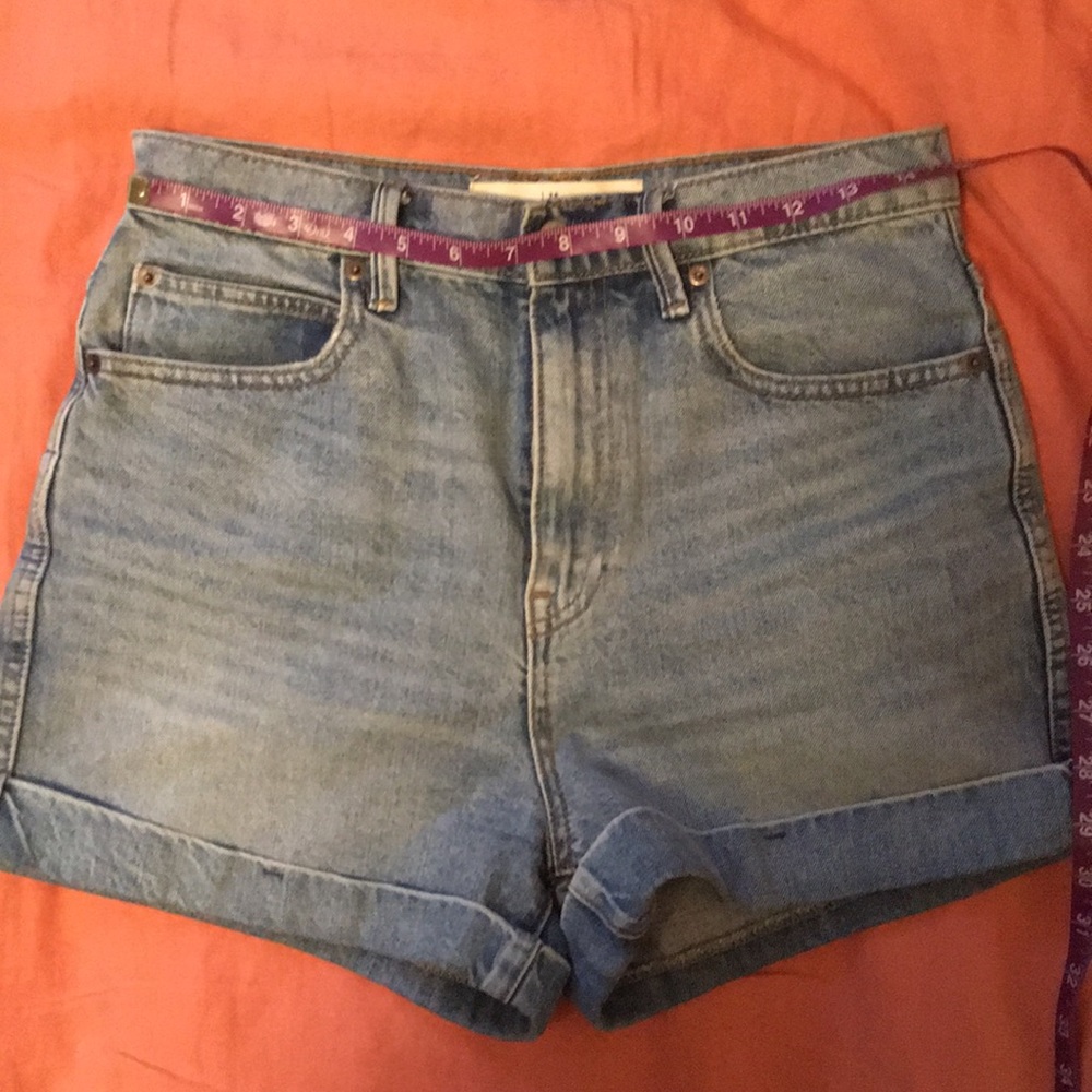 Gap super high rise shorts
